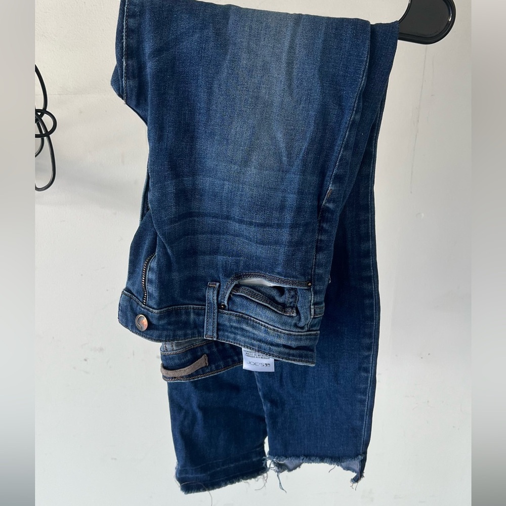 Dark Blue Distressed Jeans